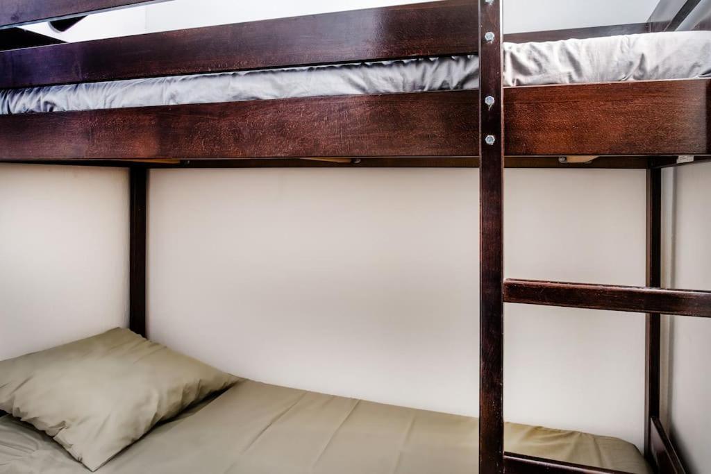 Lourde Center Apartment 3 Bed With Parking Lourdes Eksteriør billede